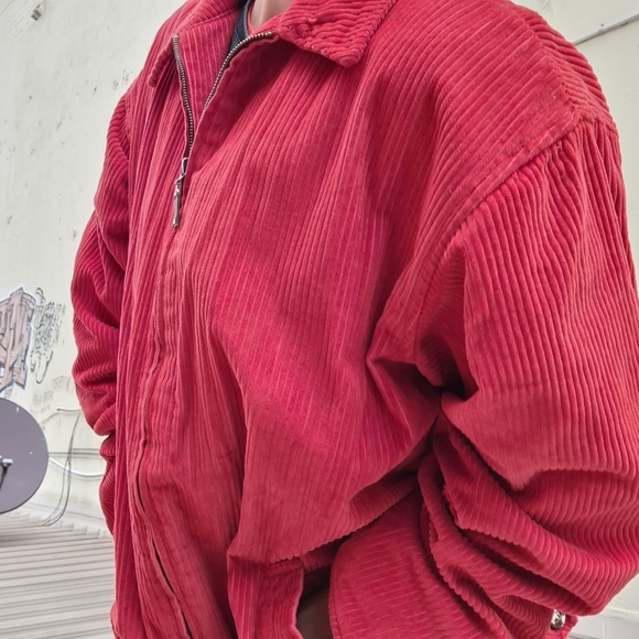 Red corduroy jacket with plaid lining - Picture 8 of 15